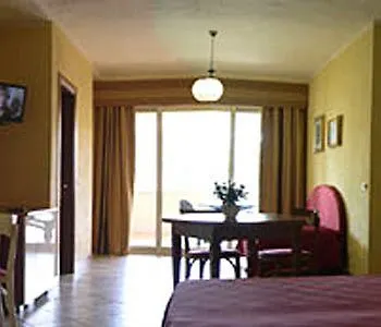 Aparthotel Residence Miralago Rooms & Apartments Manerba del Garda